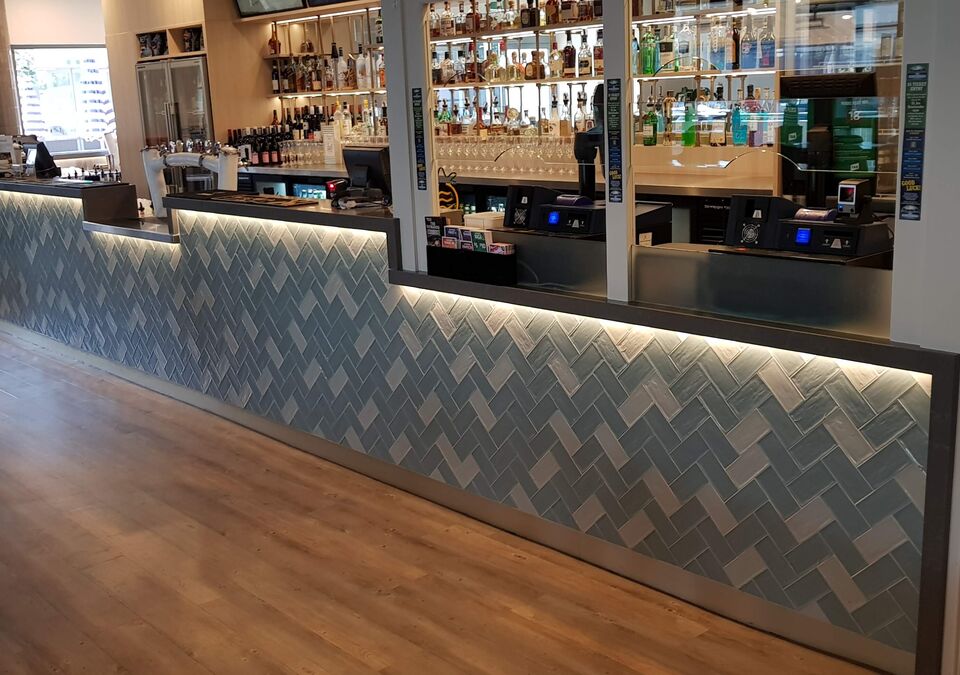 Tacking Point Tavern bar